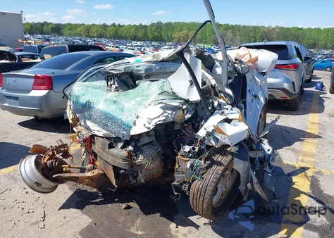 2015 Hyundai Elantra Se из США, поврежденный, VIN 5NPDH4AE1FH650382